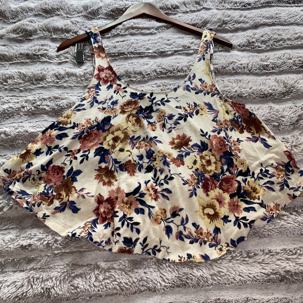 Floral loose-fit tank